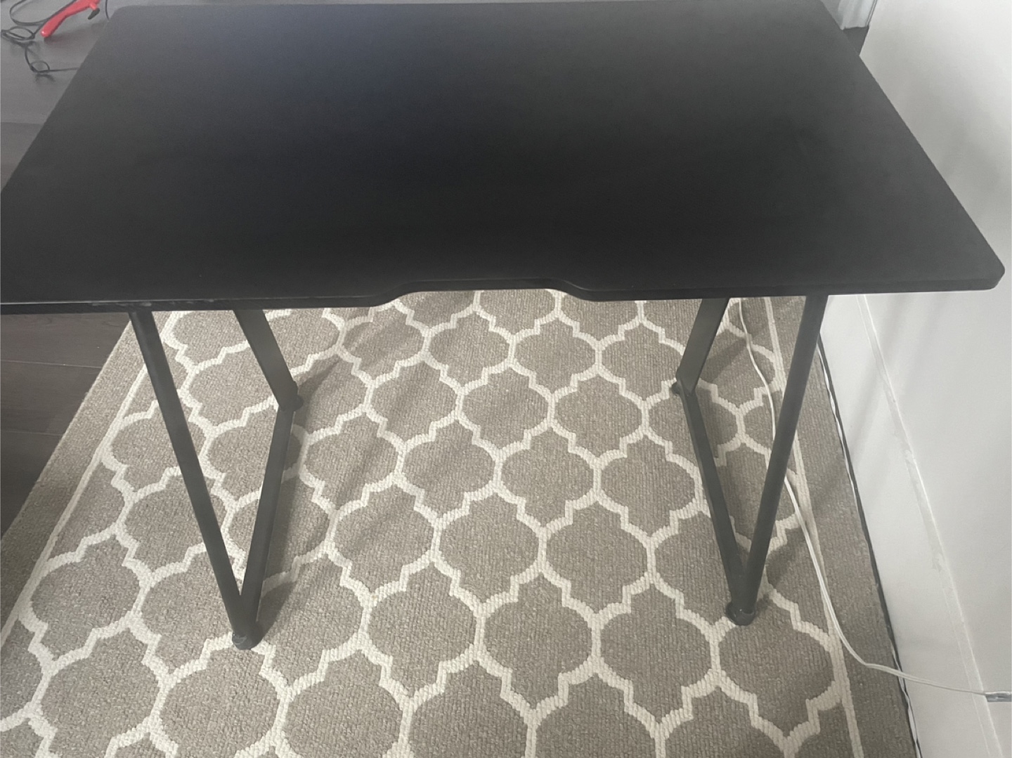 Black Desk