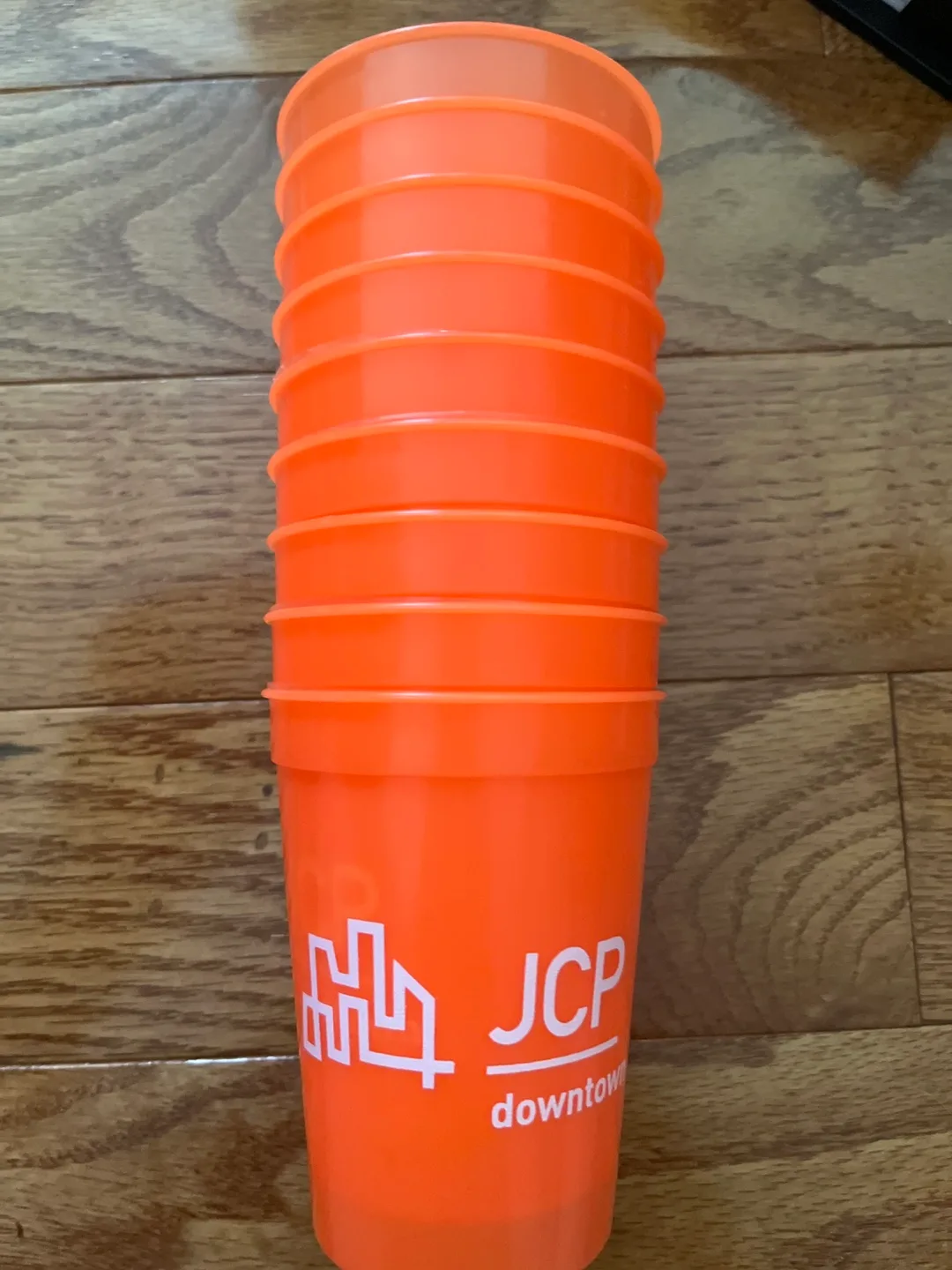 #Freecycle JCP Downtown Orange Plastic Cups thumbnail