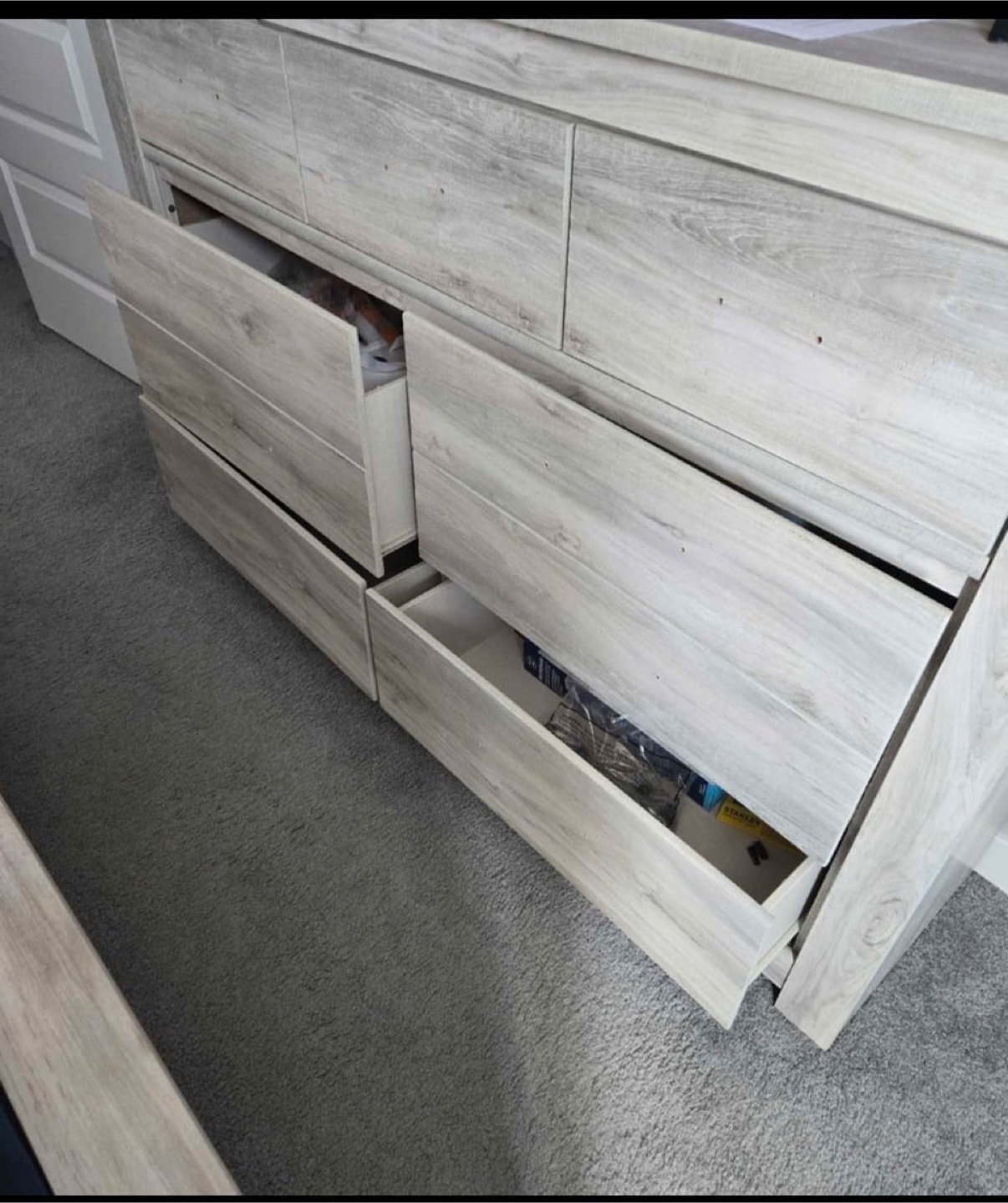Bedroom Set - Bed, 2 Nightstand & Dresser - photo 2