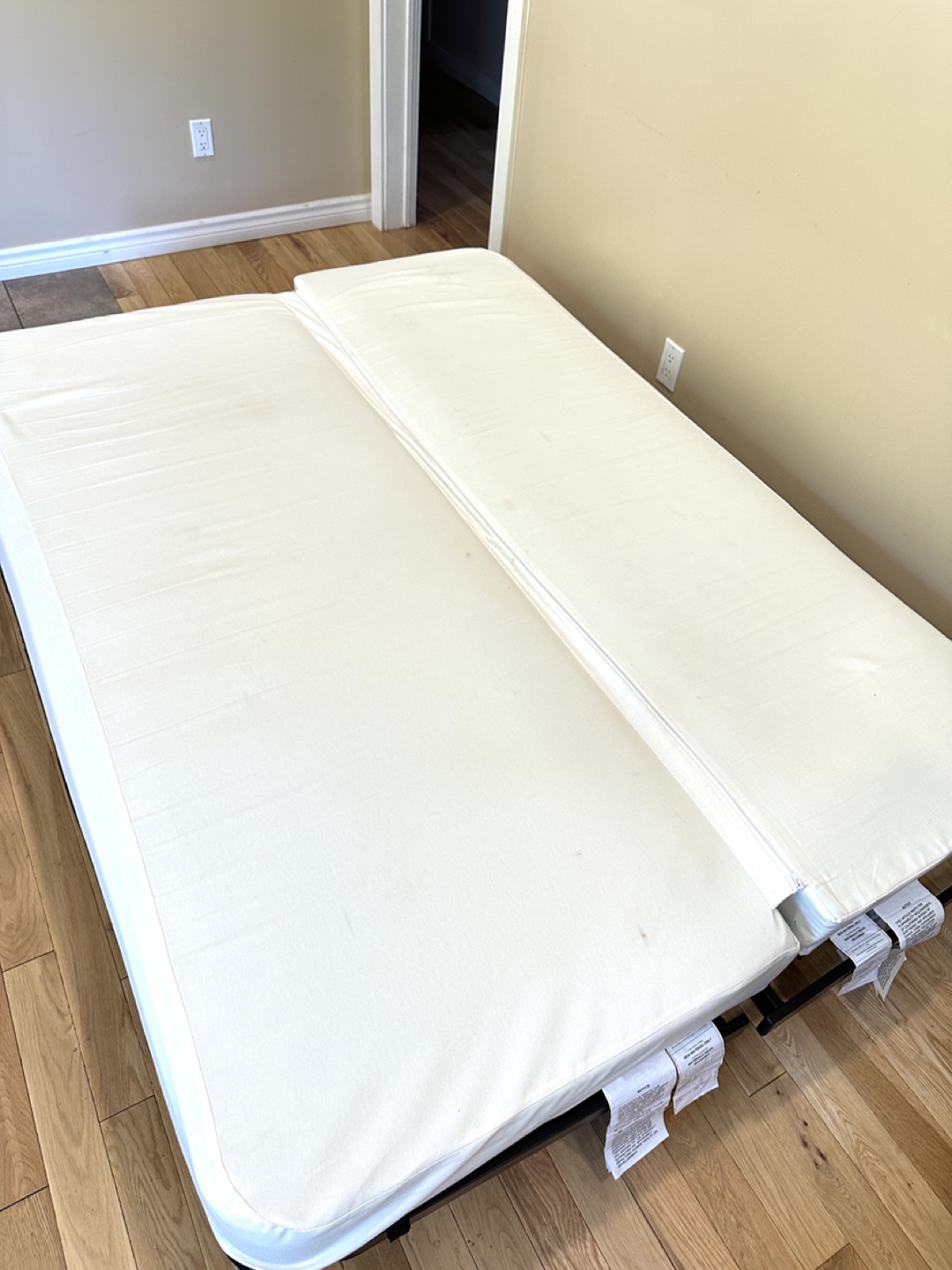 Full / Double Size Futon with Mattress (CAN DELIVER) - photo 3