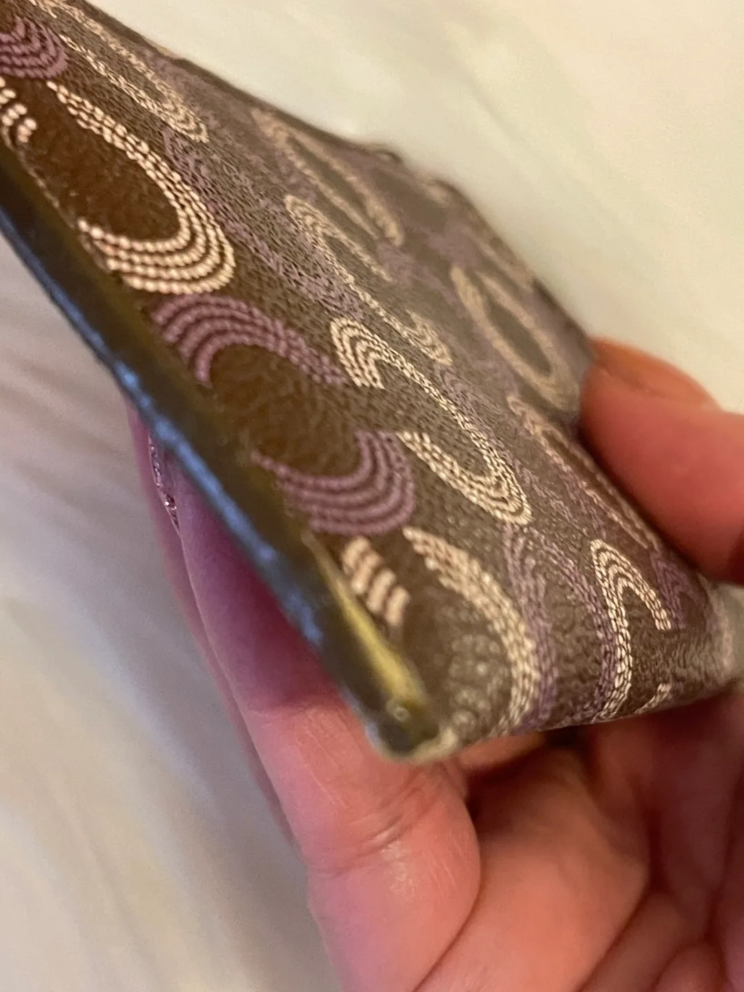 “VINTAGE” Coach Coin Purse with Key Ring image indicator(5)