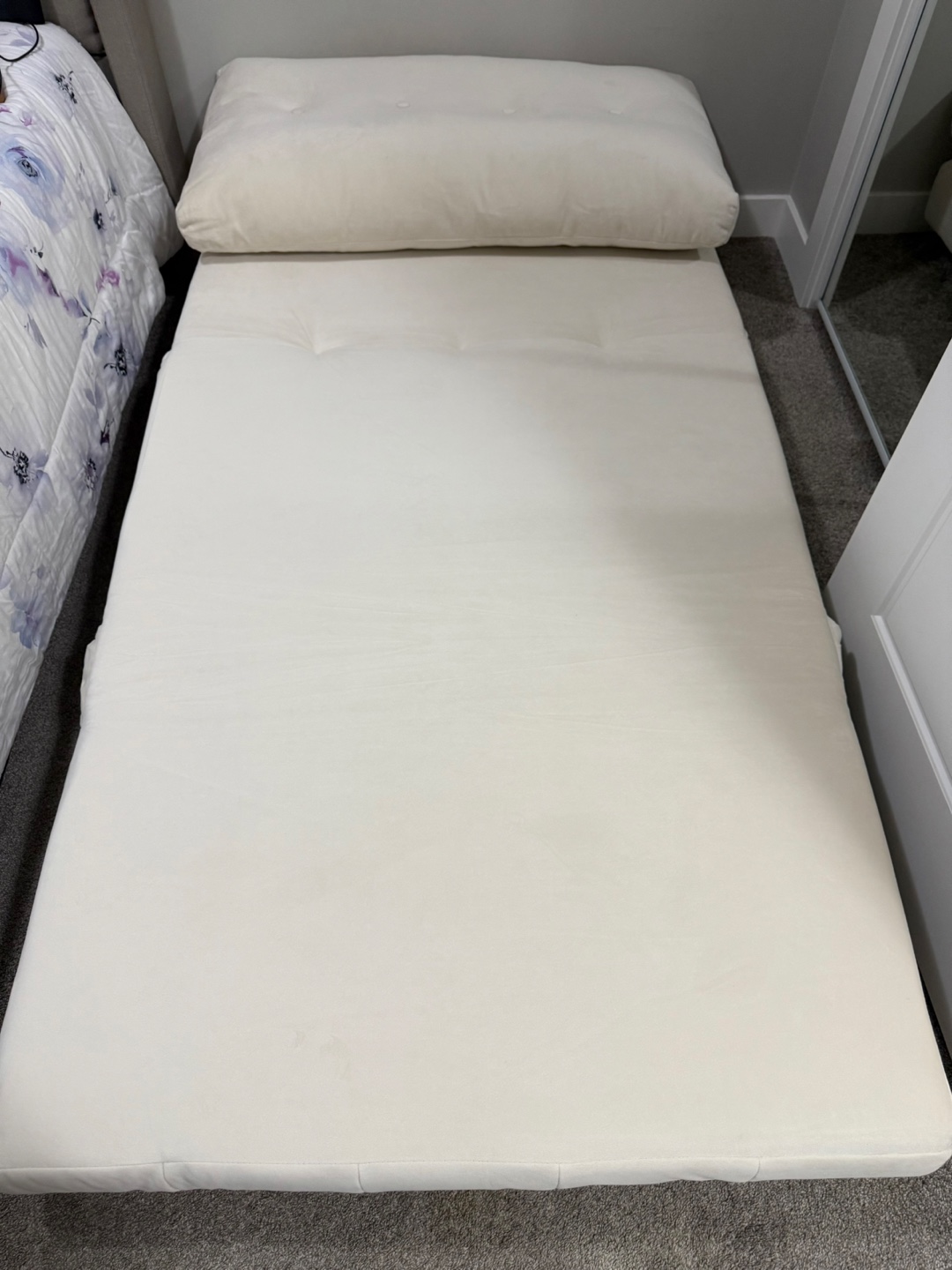 Convertible Sofa Bed - photo 4