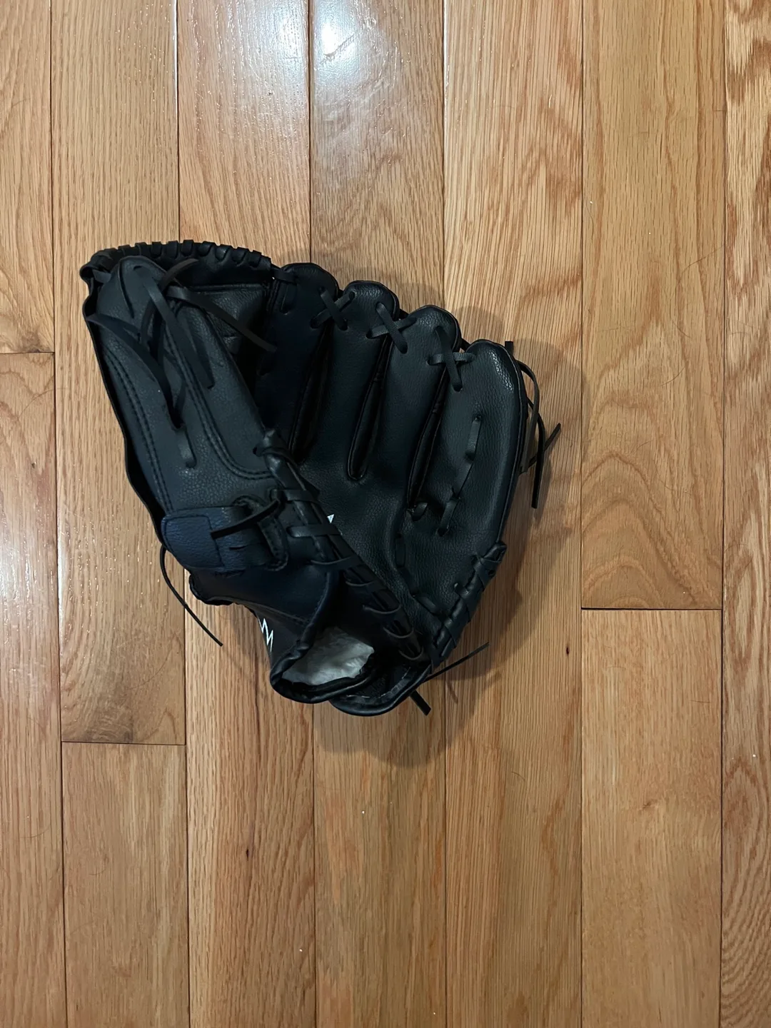 Marucci Black Baseball Glove thumbnail