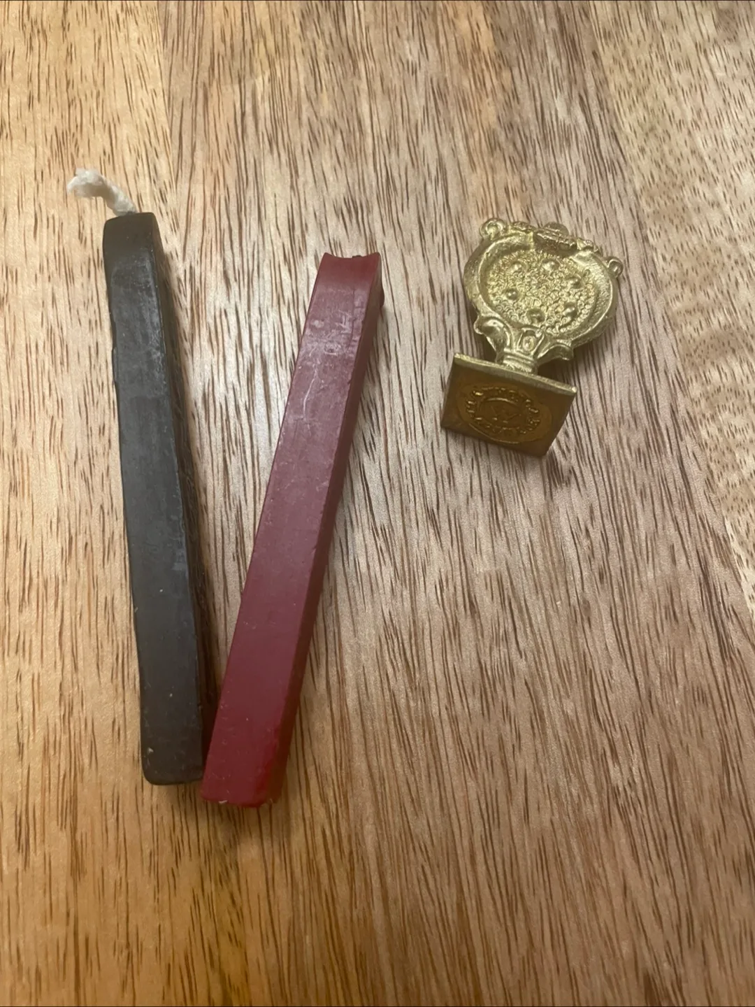 Harry Potter Wax Seal Stamp Set #Freecycle thumbnail