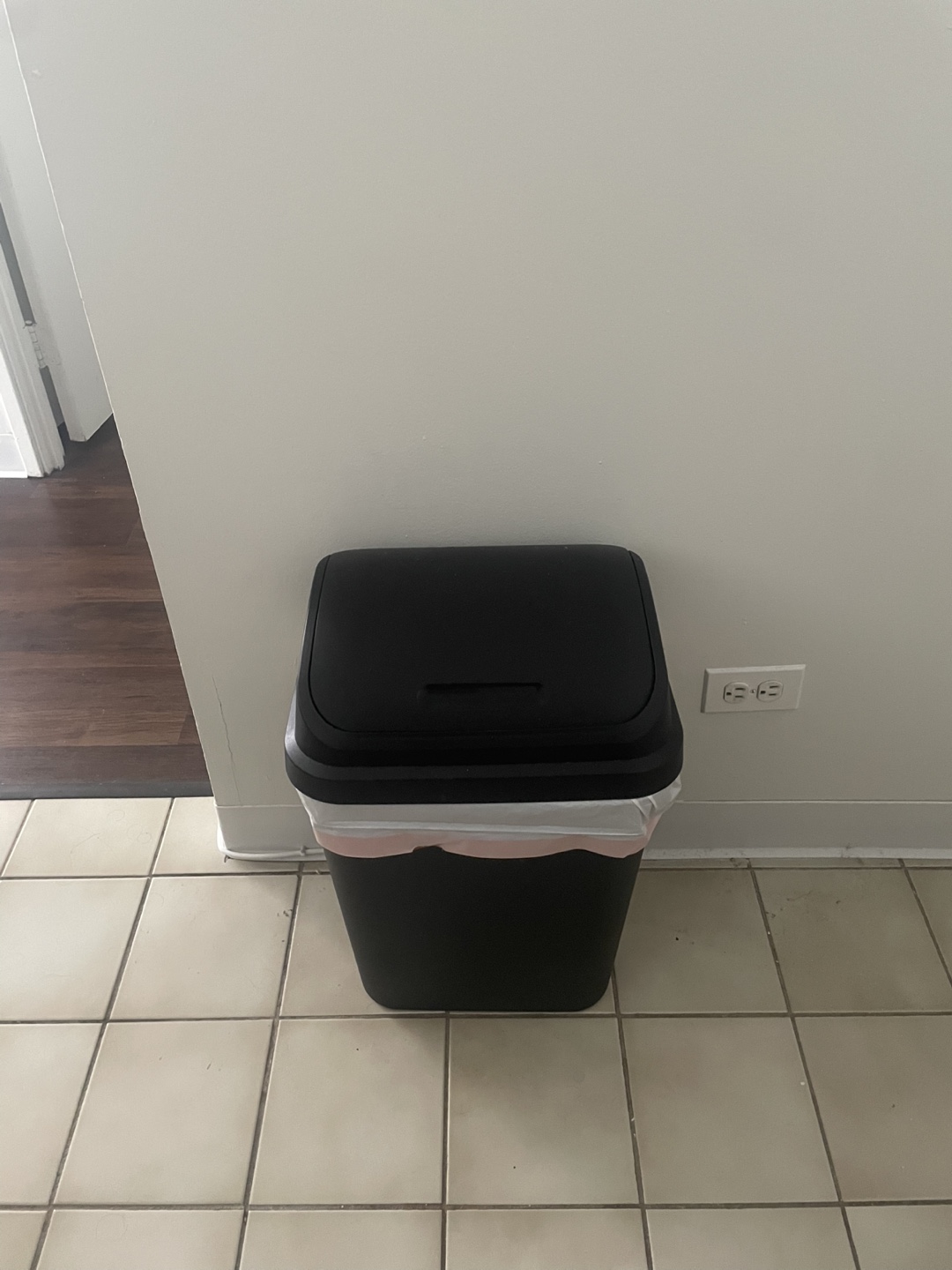 Trash can