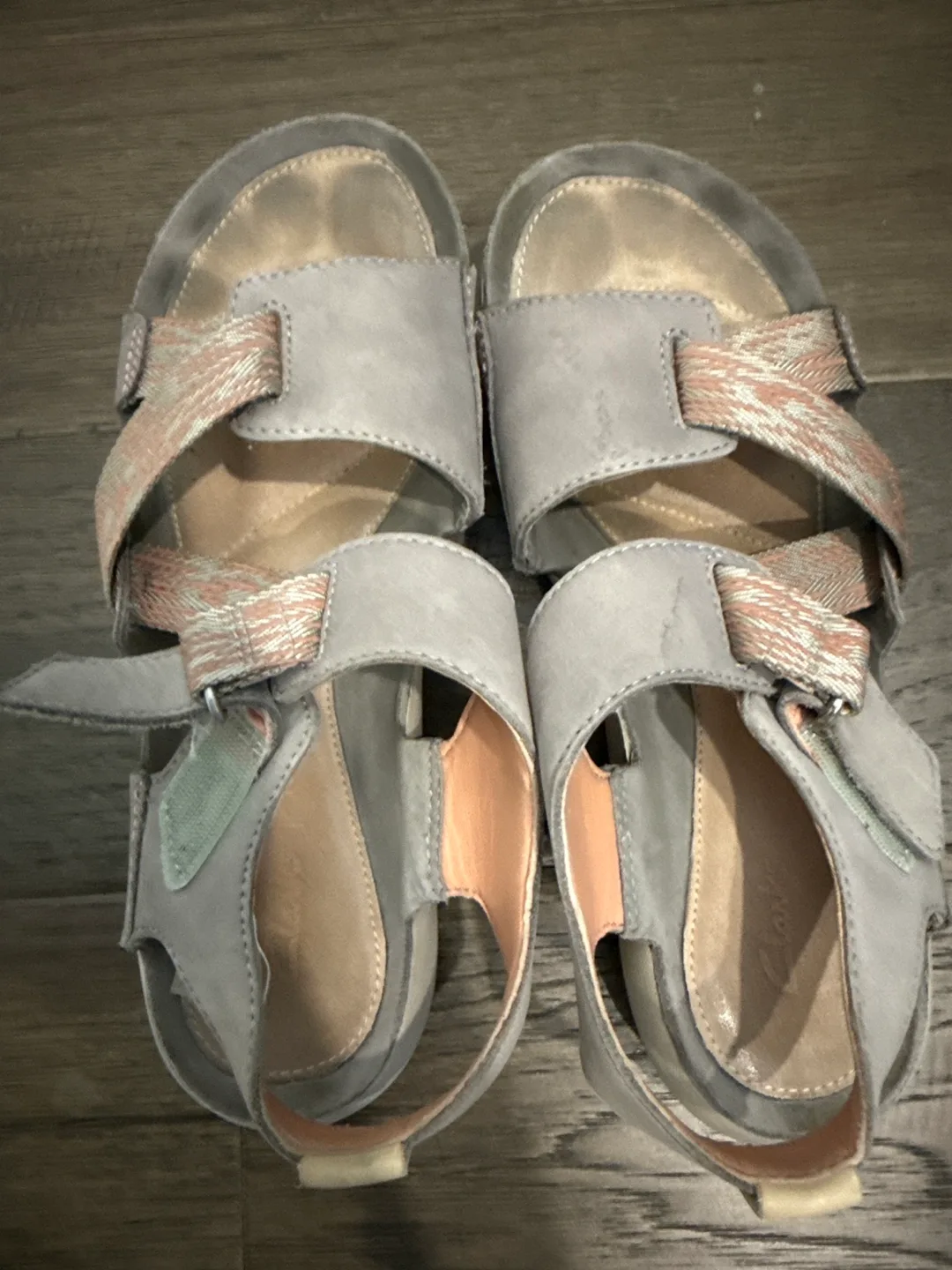 Clarks Grey Trigenic Sandals US 7 image indicator(2)