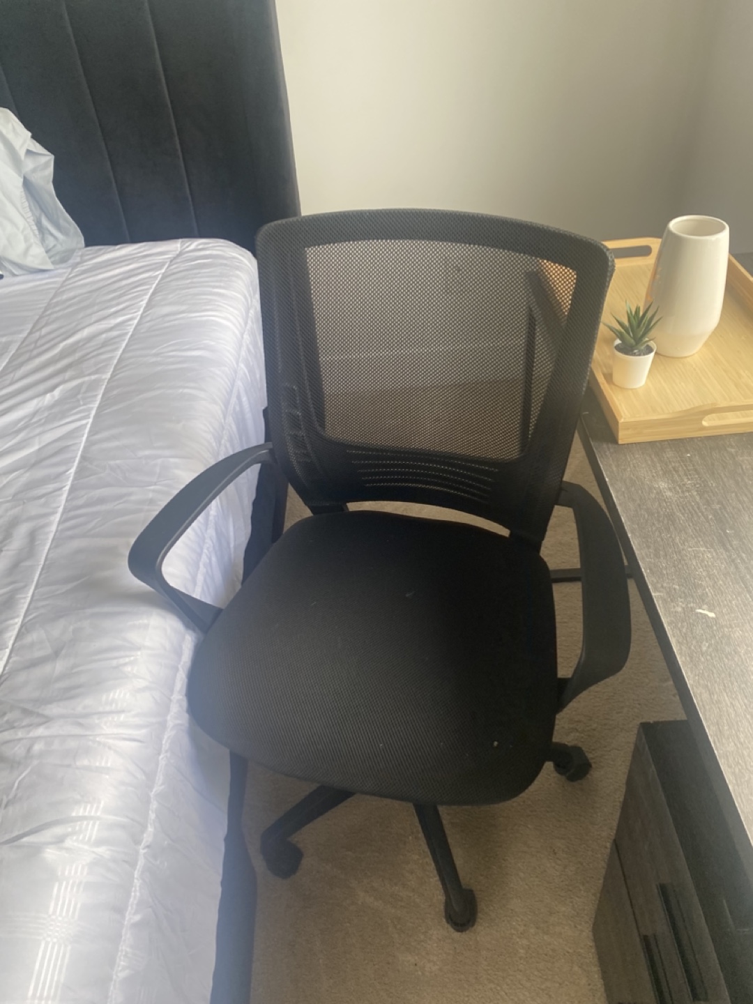 Black Mesh Office Chair