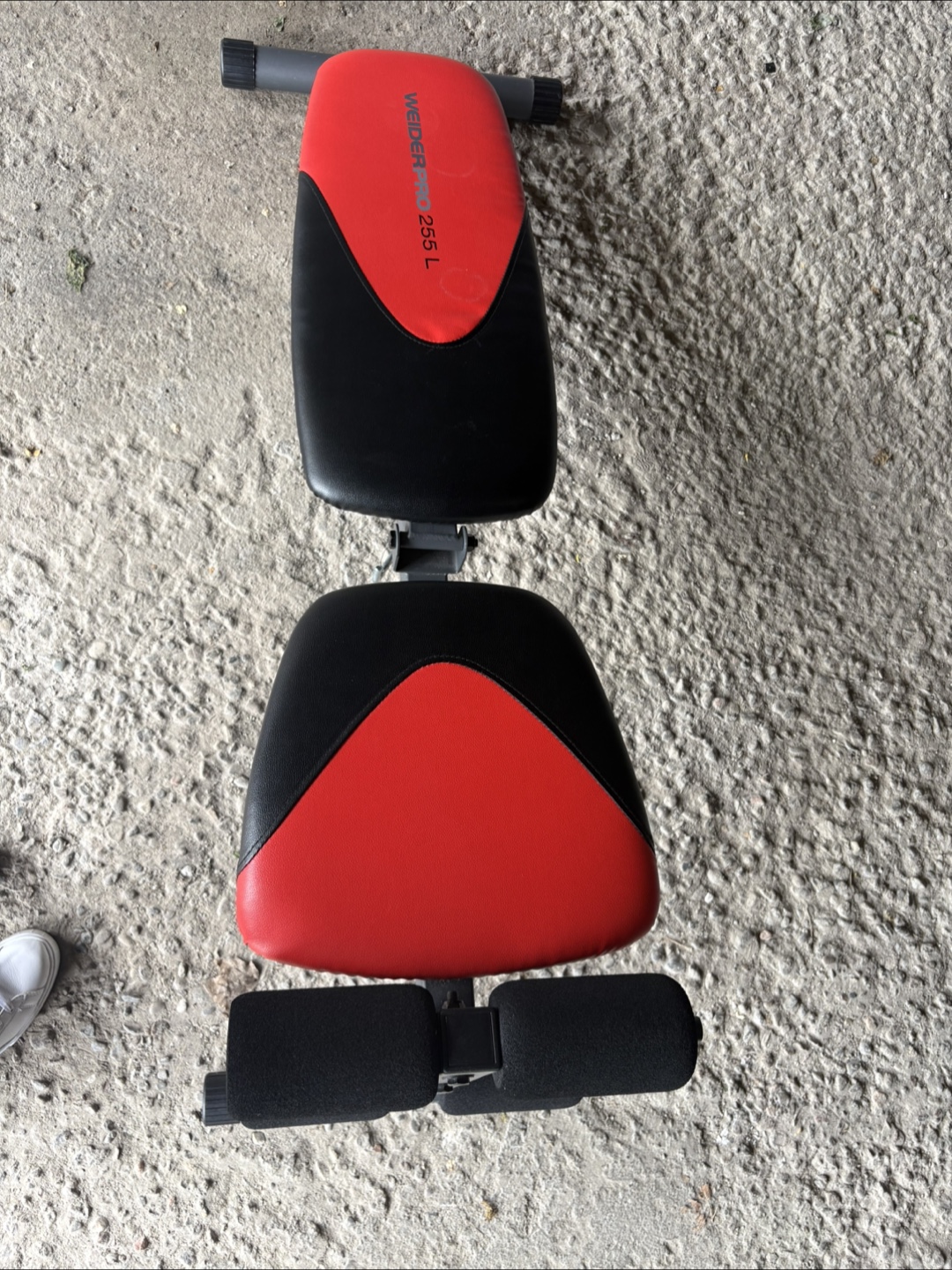 Weider Pro 255 L Weight Bench - Red/Black - photo 2