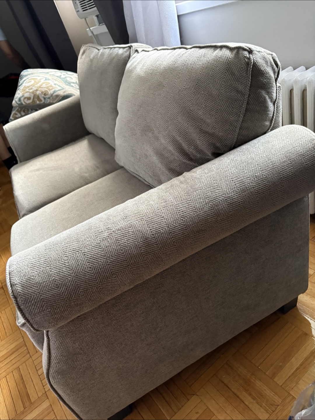 Comfortable Loveseat - Great Condition! - photo 5