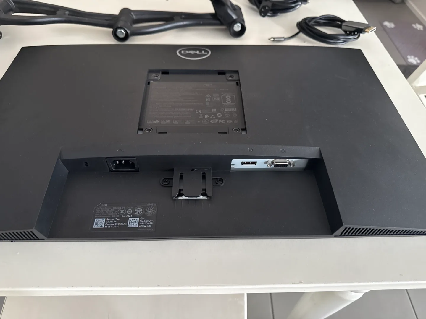 Dell & ThinkVision Monitors with Dual Monitor Stand image indicator(4)