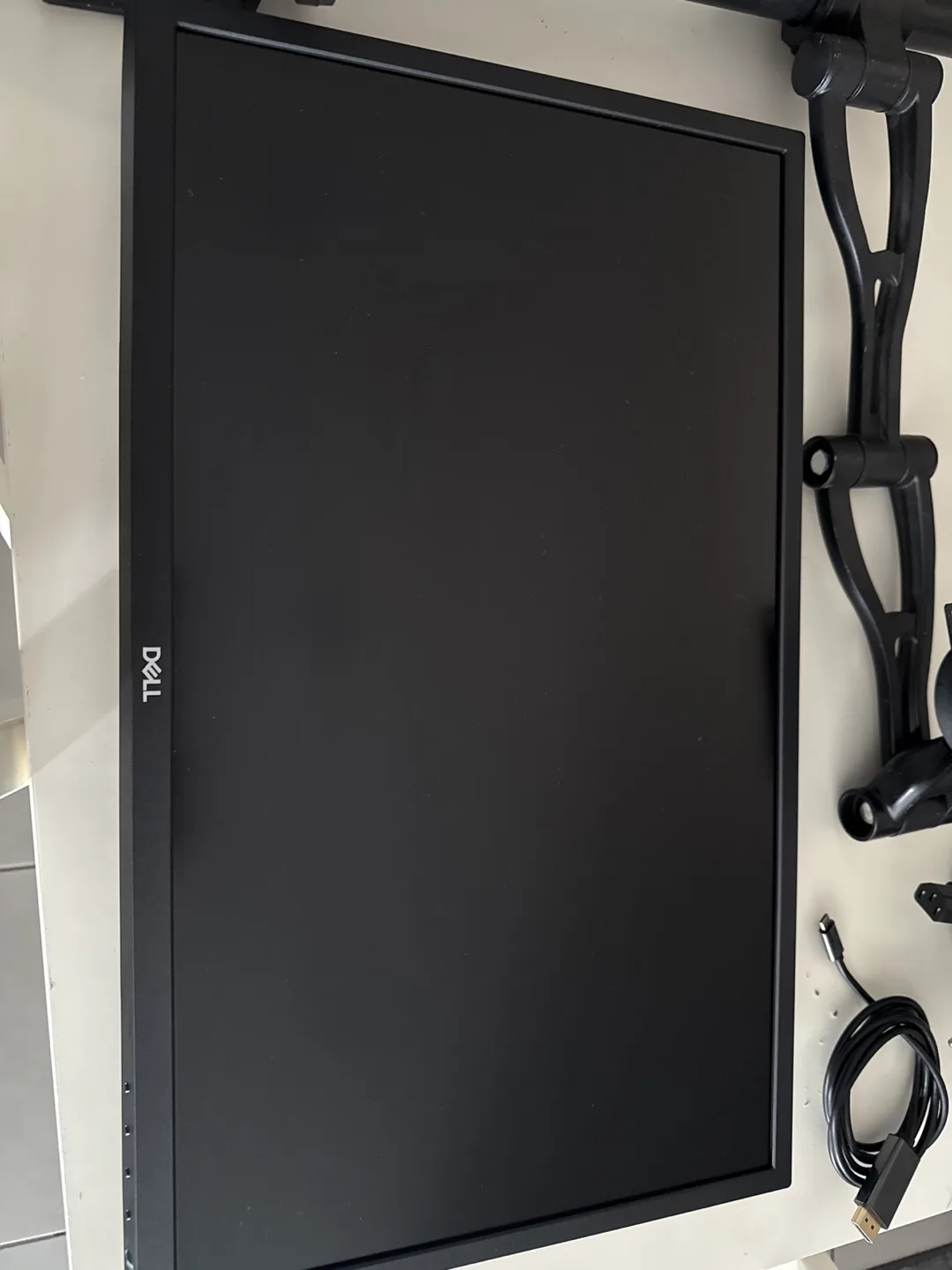 Dell & ThinkVision Monitors with Dual Monitor Stand image indicator(3)