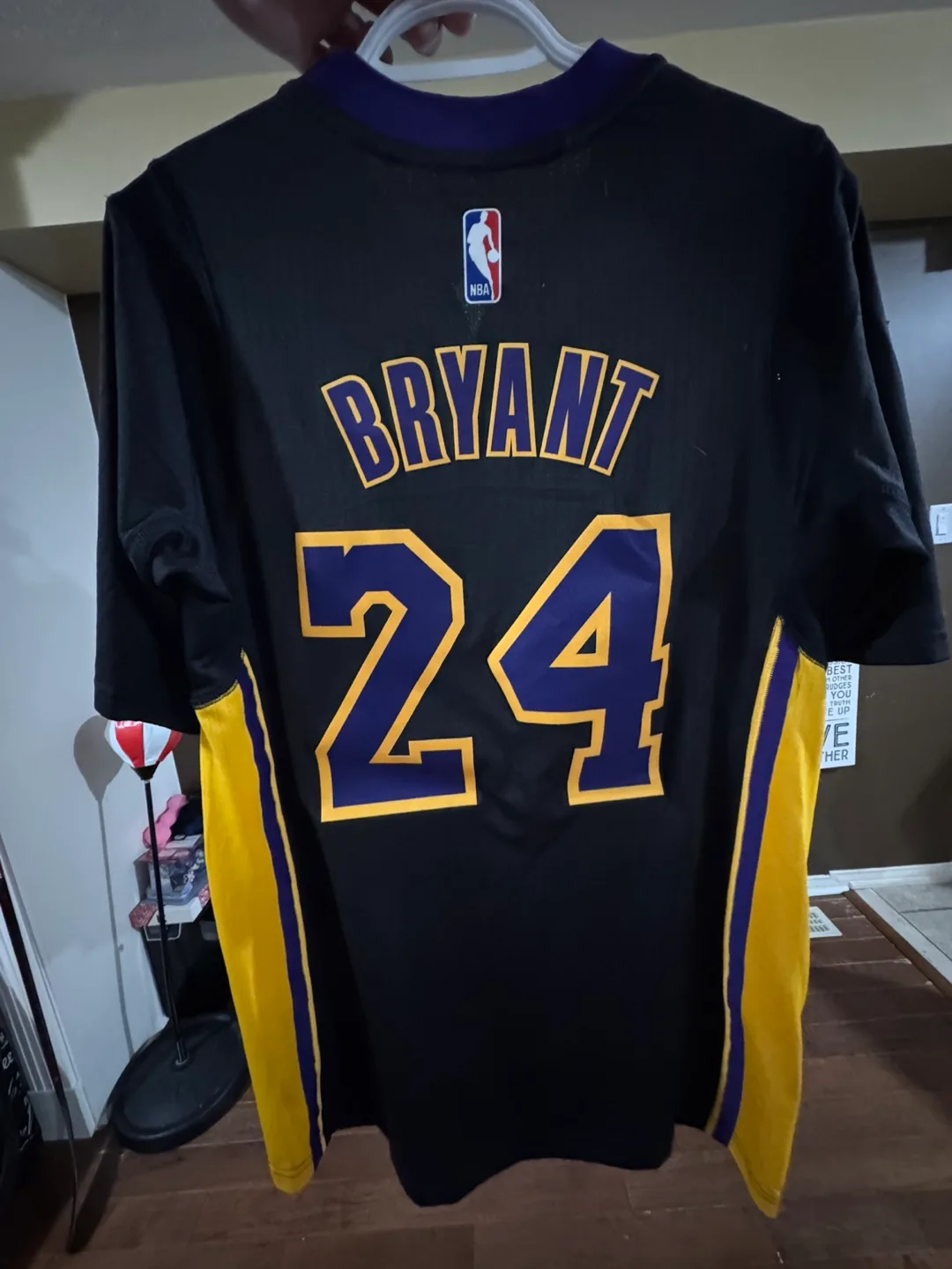 Adidas Lakers Kobe Bryant #24 Jersey - Size S image indicator(2)