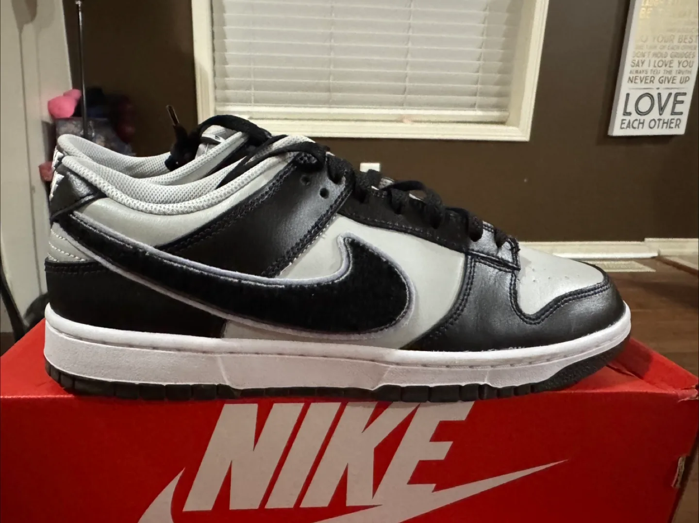 Nike Dunk Low Retro Black size 10.5 image indicator(2)