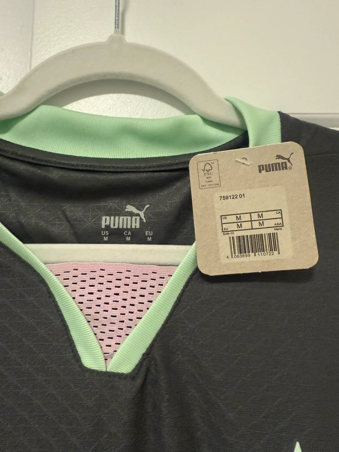 BNWT M Player Version AC Milan 24/25 Jersey image indicator(3)