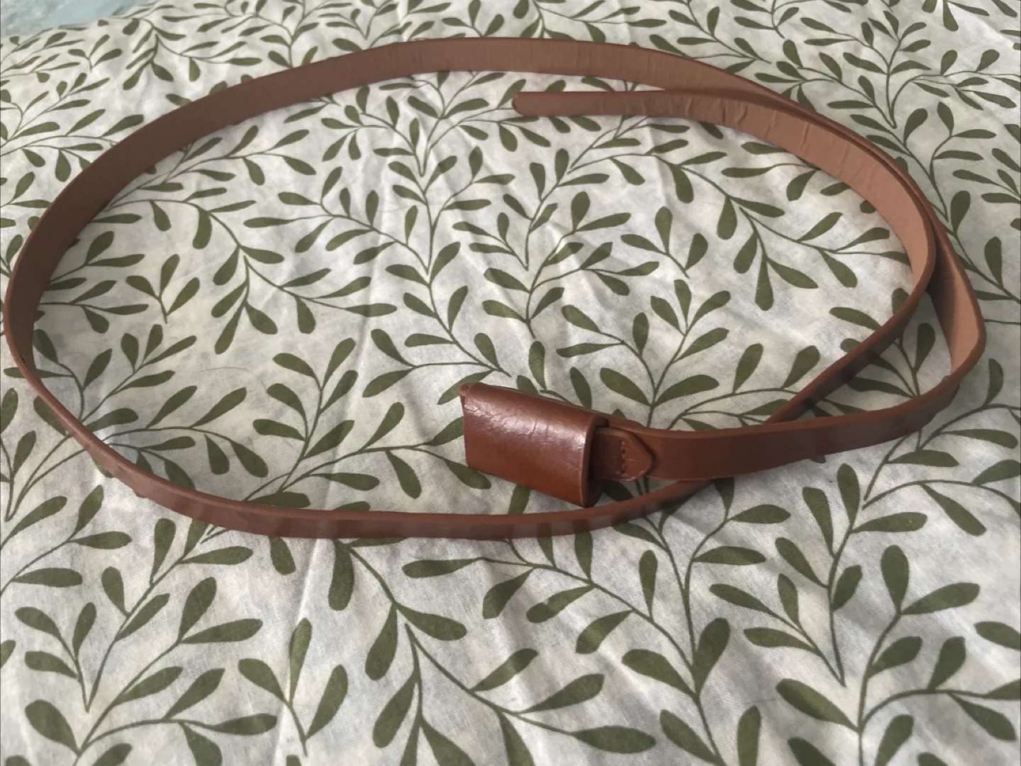 Brown & Black Skinny Belts for Women #freecycle image indicator(2)