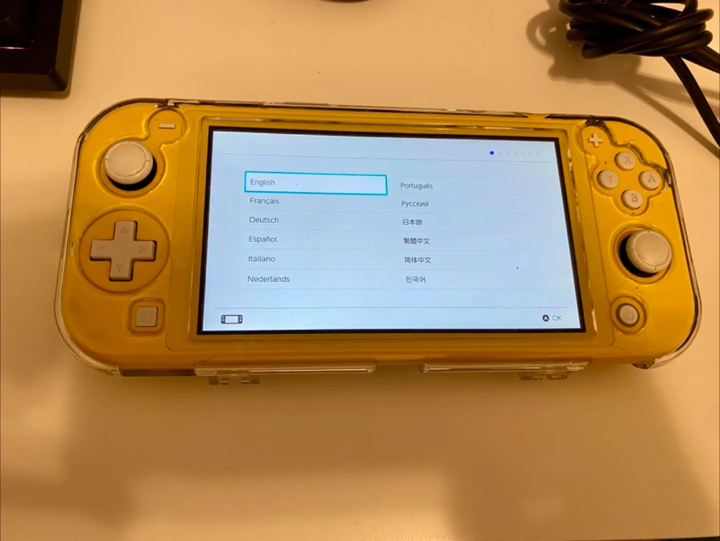 Nintendo Switch Lite - Yellow thumbnail