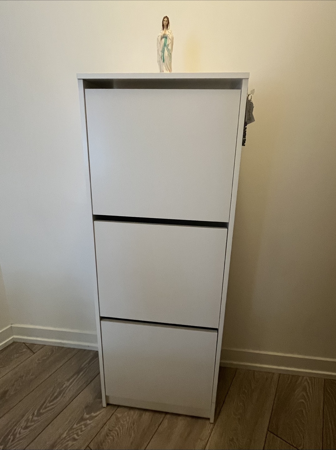 White Shoe Cabinet