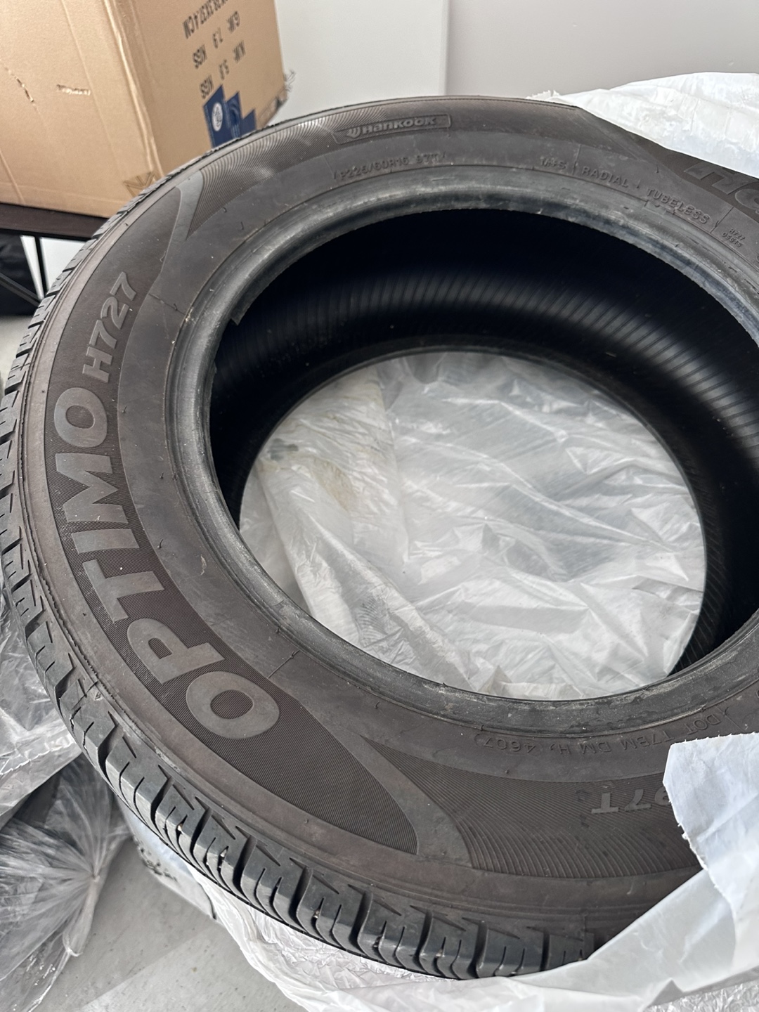 Hankook Optimo H727 Tire - P225/60R16 97T - photo 2