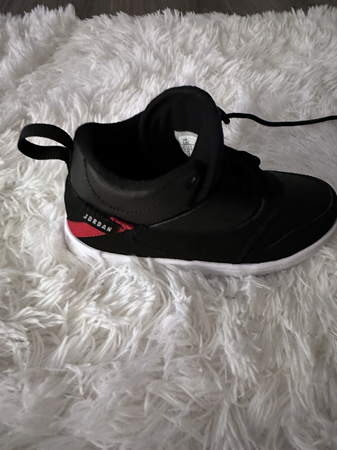 Jordan AO1330-016 Sneakers, Size 12C