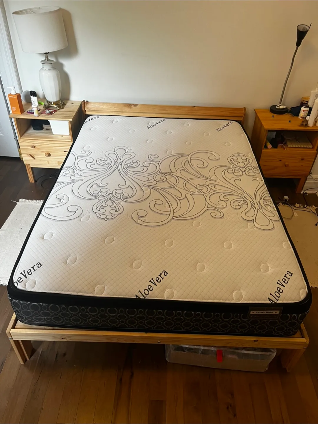 FULL mattress and bed thumbnail