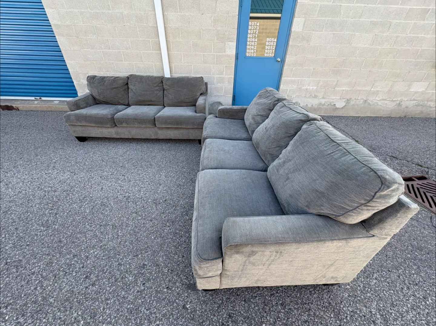 FREE DELIVERY ✅• GREY 2 PIECE LARGE SOFA / COUCH SET (3+3) thumbnail