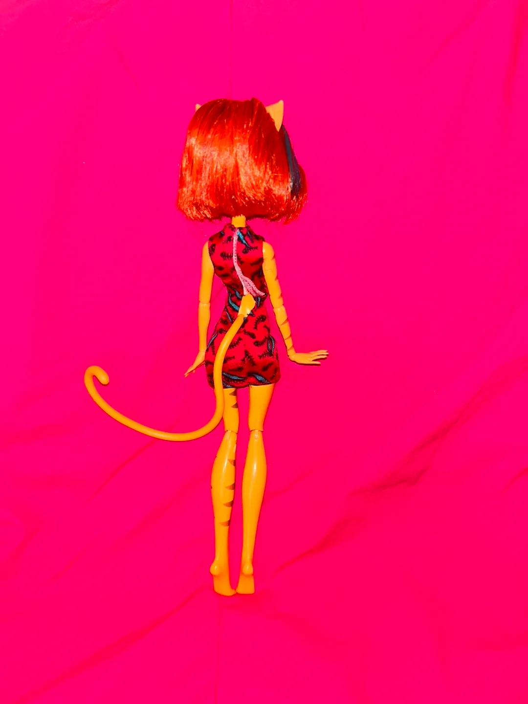 Monster High Toralei Freaky Field Trip 2 image indicator(3)