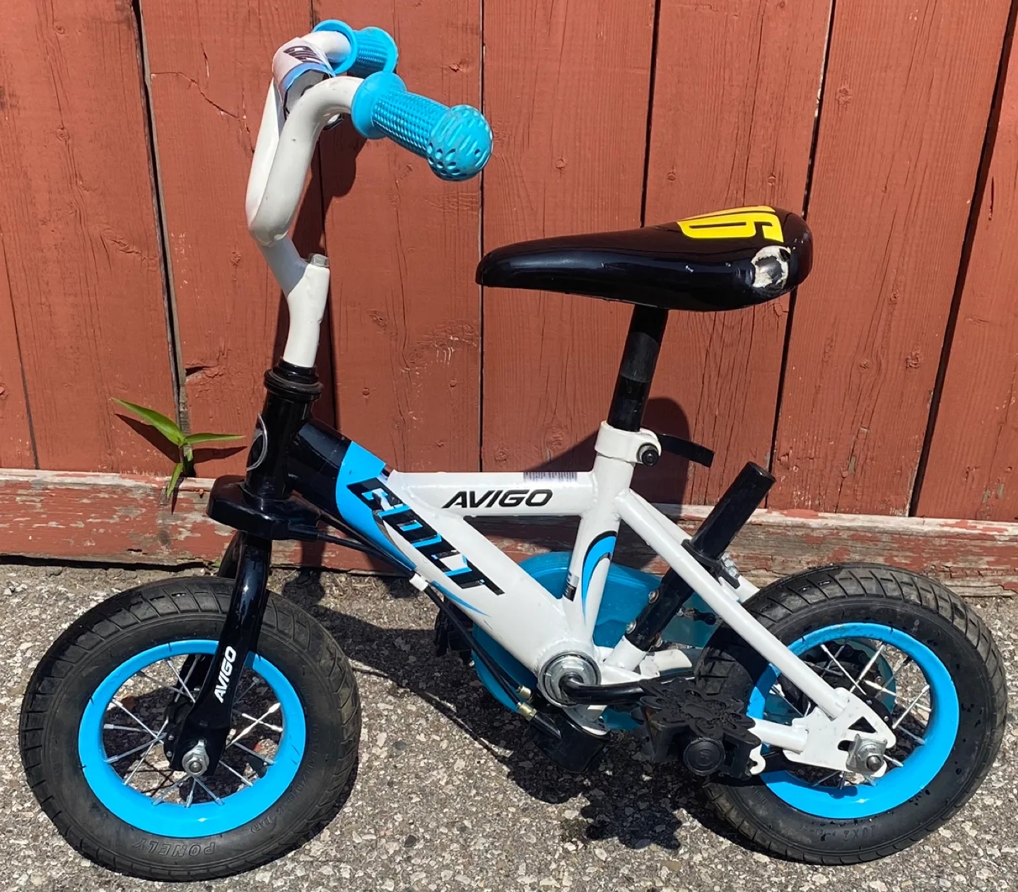 Avigo Colt Balance Bike - Great Condition! image indicator(2)