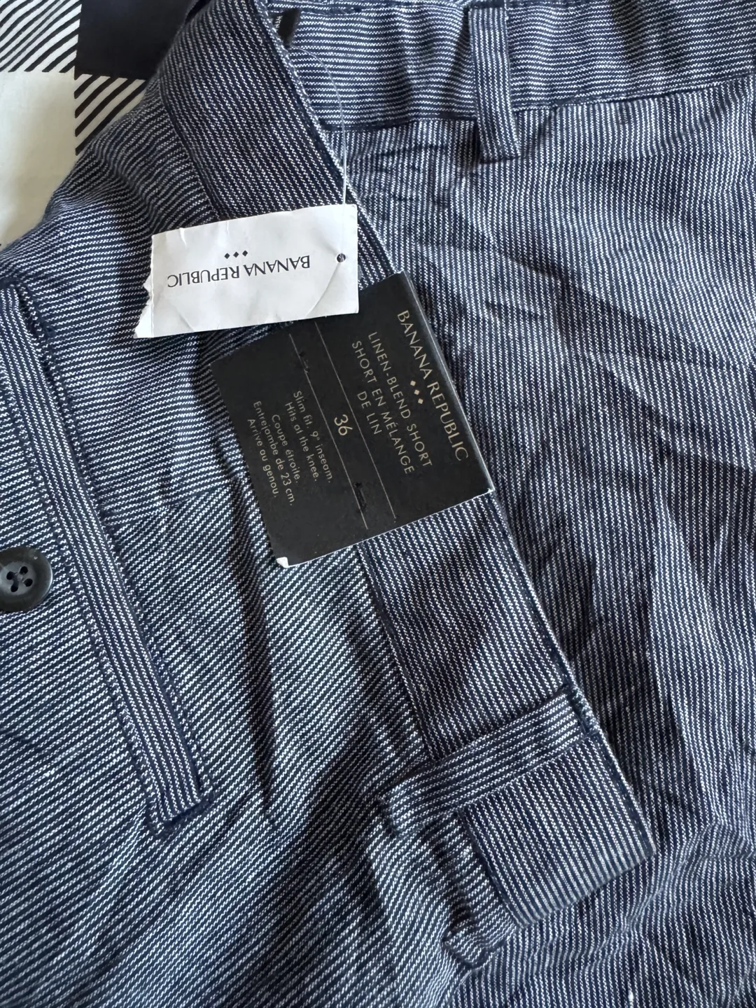 Banana Republic Linen Blend Shorts - Size 36 thumbnail