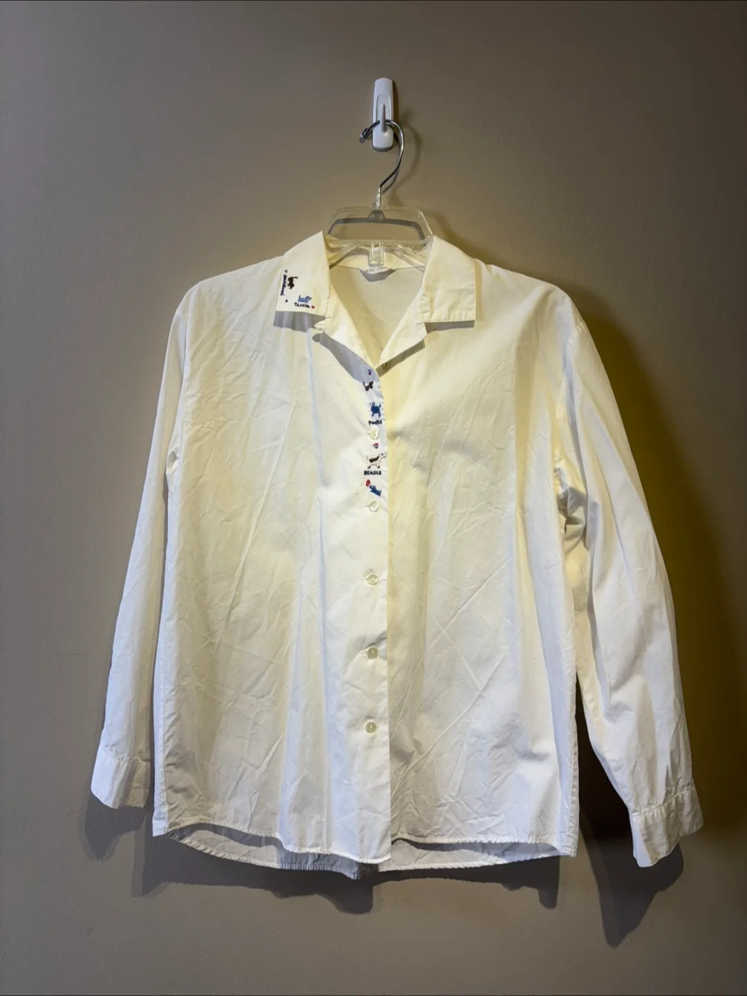 #freecycle Women’s long sleeve white shirt thumbnail