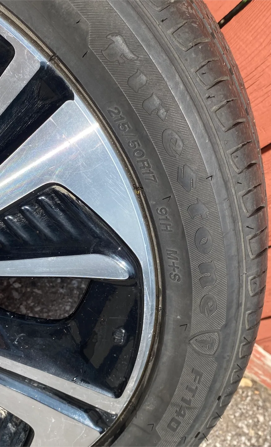 Firestone FT140 Tire 215/50R17 image indicator(2)