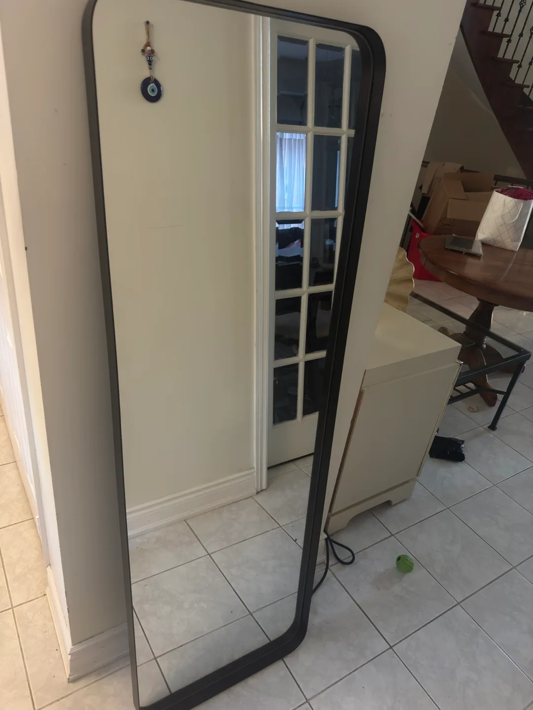 Black Painted Aluminum Alloy Rounded Rectangular Floor Mirror thumbnail
