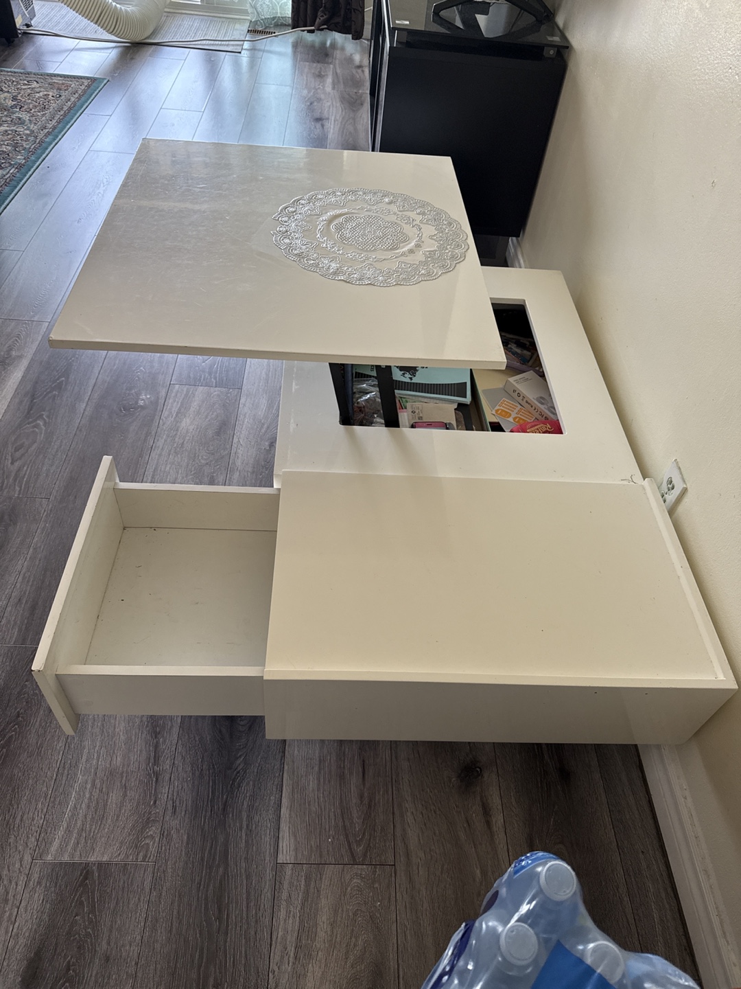 White Lift Top Coffee Table with Drawer - photo 3
