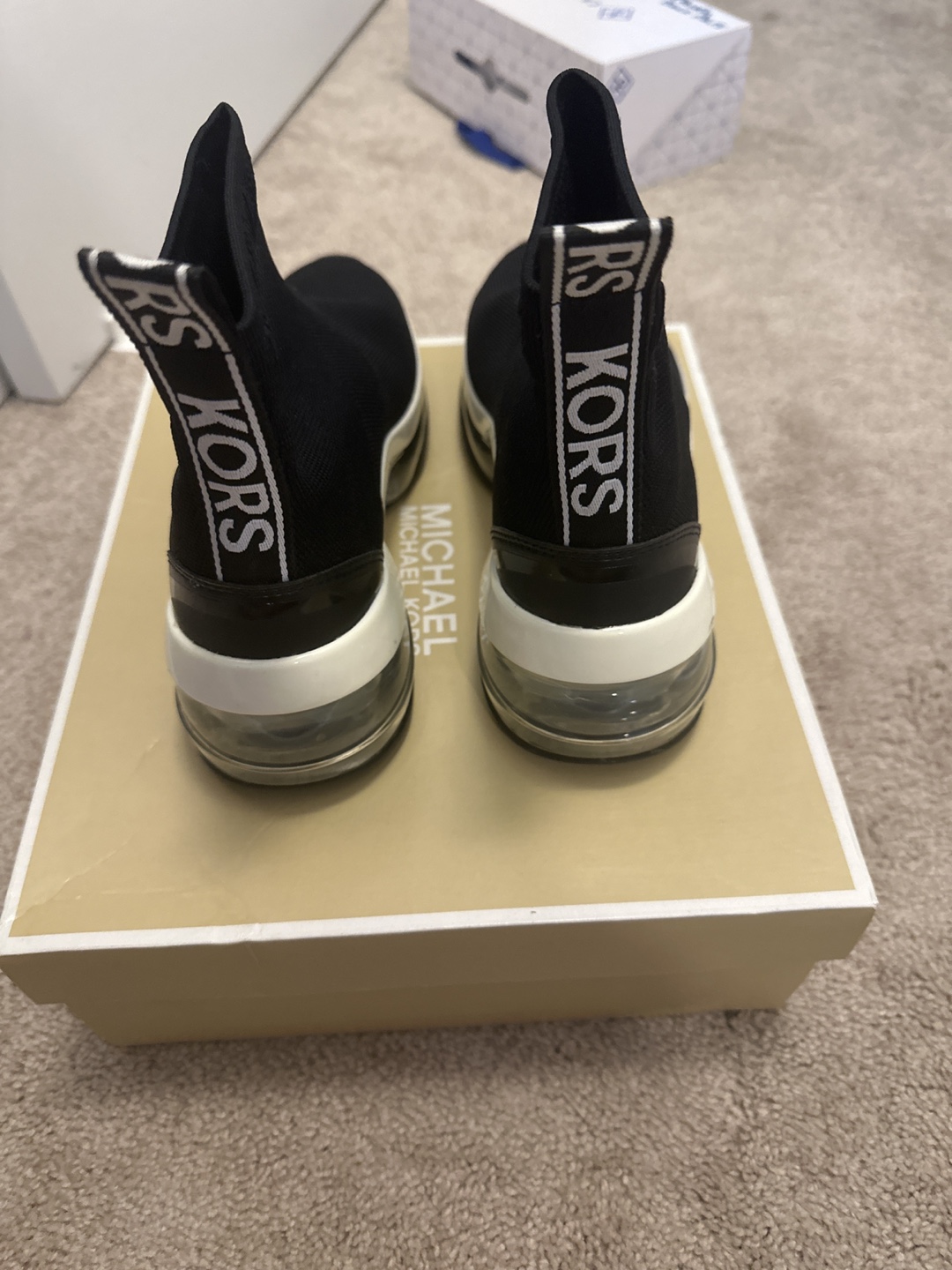 Michael Michael Kors Olympia Bootie Extreme - Size 8.5