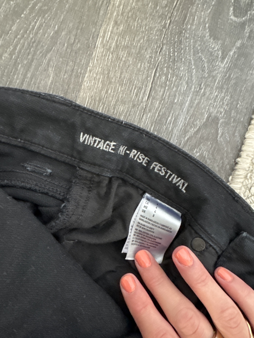 American Eagle Vintage Hi-Rise Festival Shorts - Size 6 - photo 4
