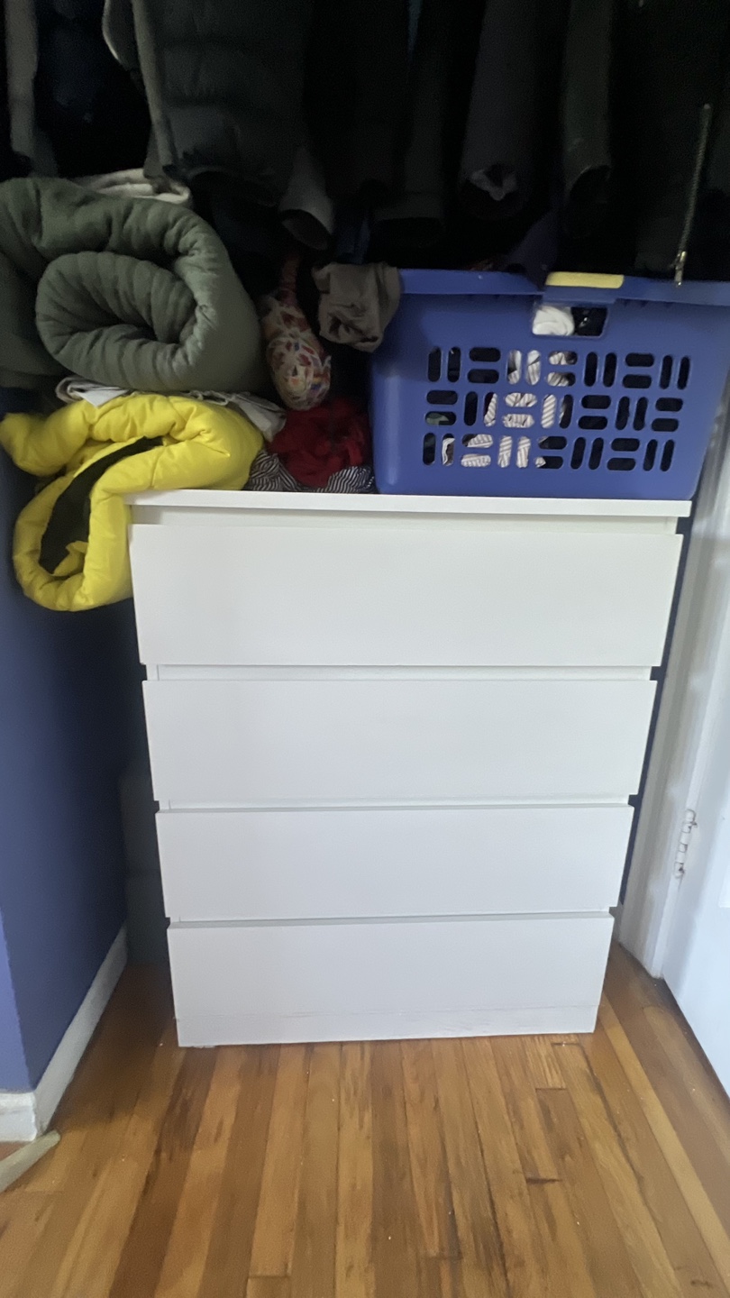 White 4-Drawer Dresser