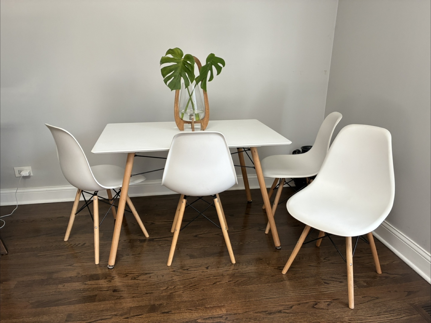 Modern White Dining Chairs (Set of 4)