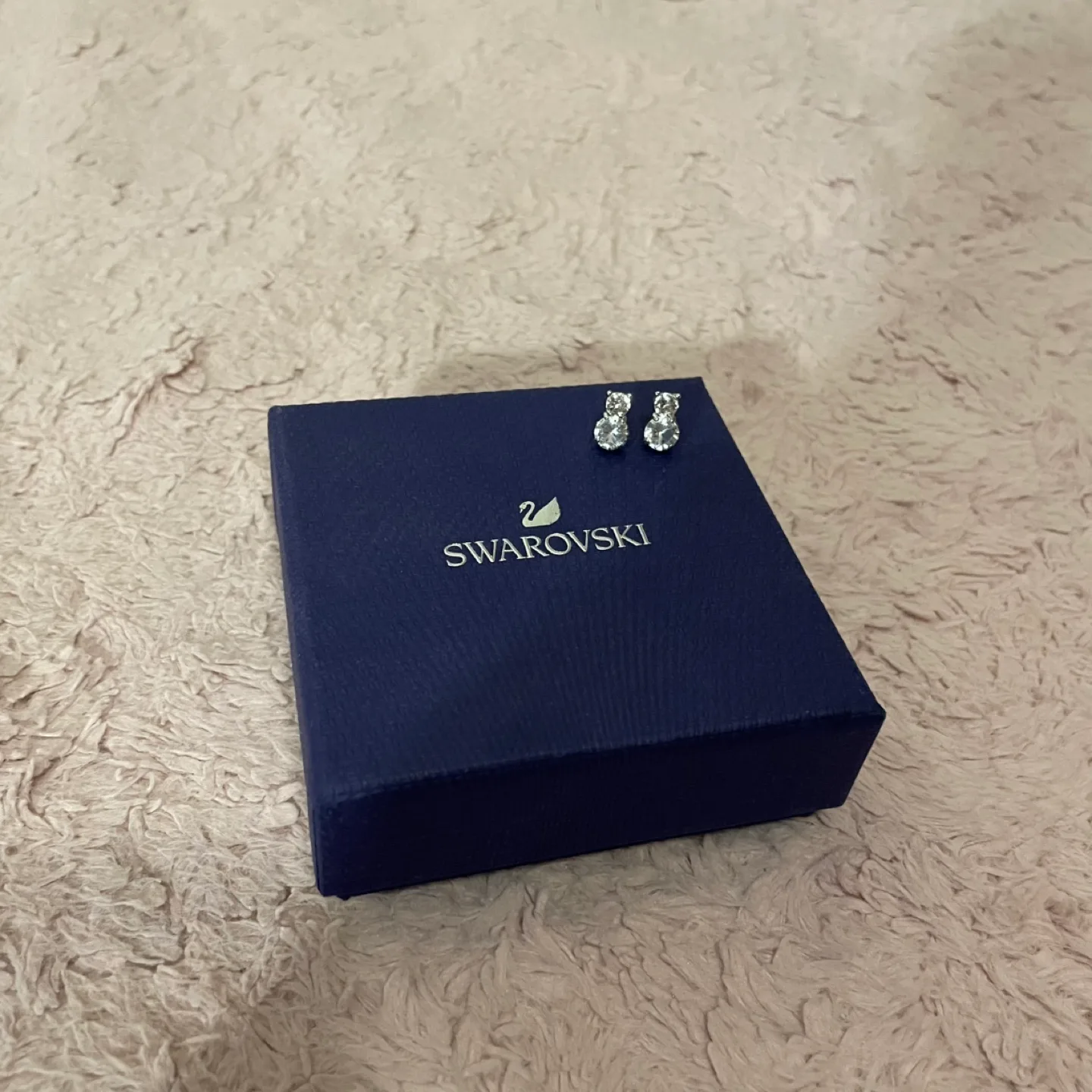 SWAROVSKI earrings thumbnail