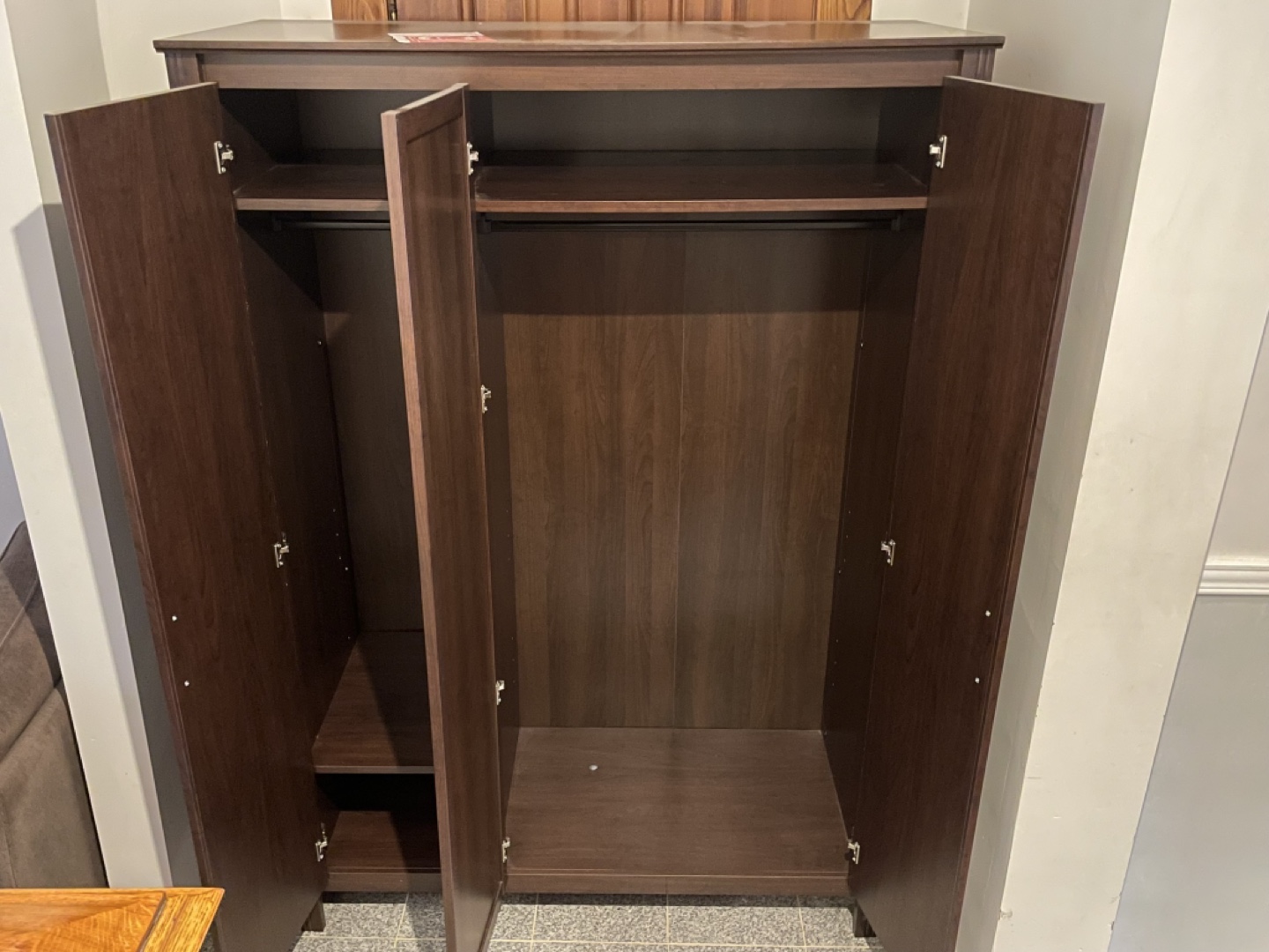 IKEA armoire - photo 3