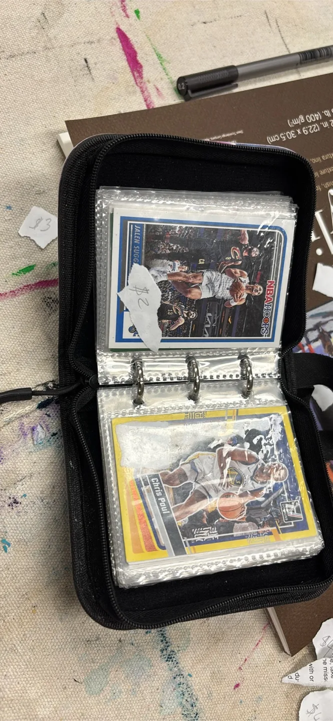 Baseball cards 21 in case thumbnail