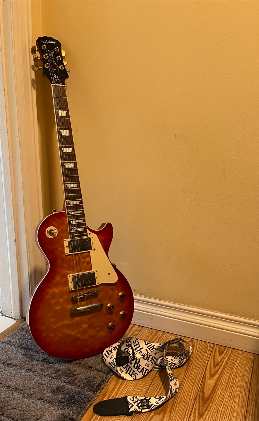 Epiphone Les Paul Ultra Quilt Top in Faded Cherry Sunburst image indicator(5)