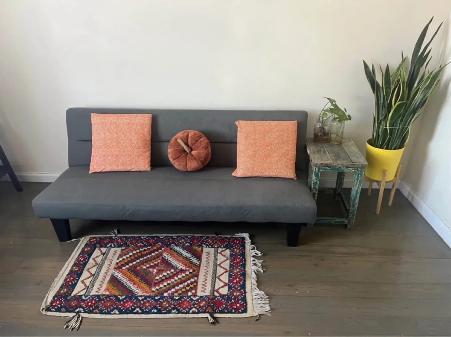 Gray Futon Couch image indicator(2)