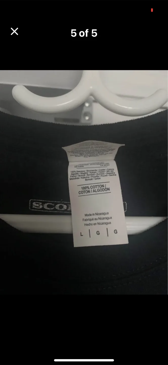 Drake Scorpion 2018 T-Shirt - Size Large image indicator(2)