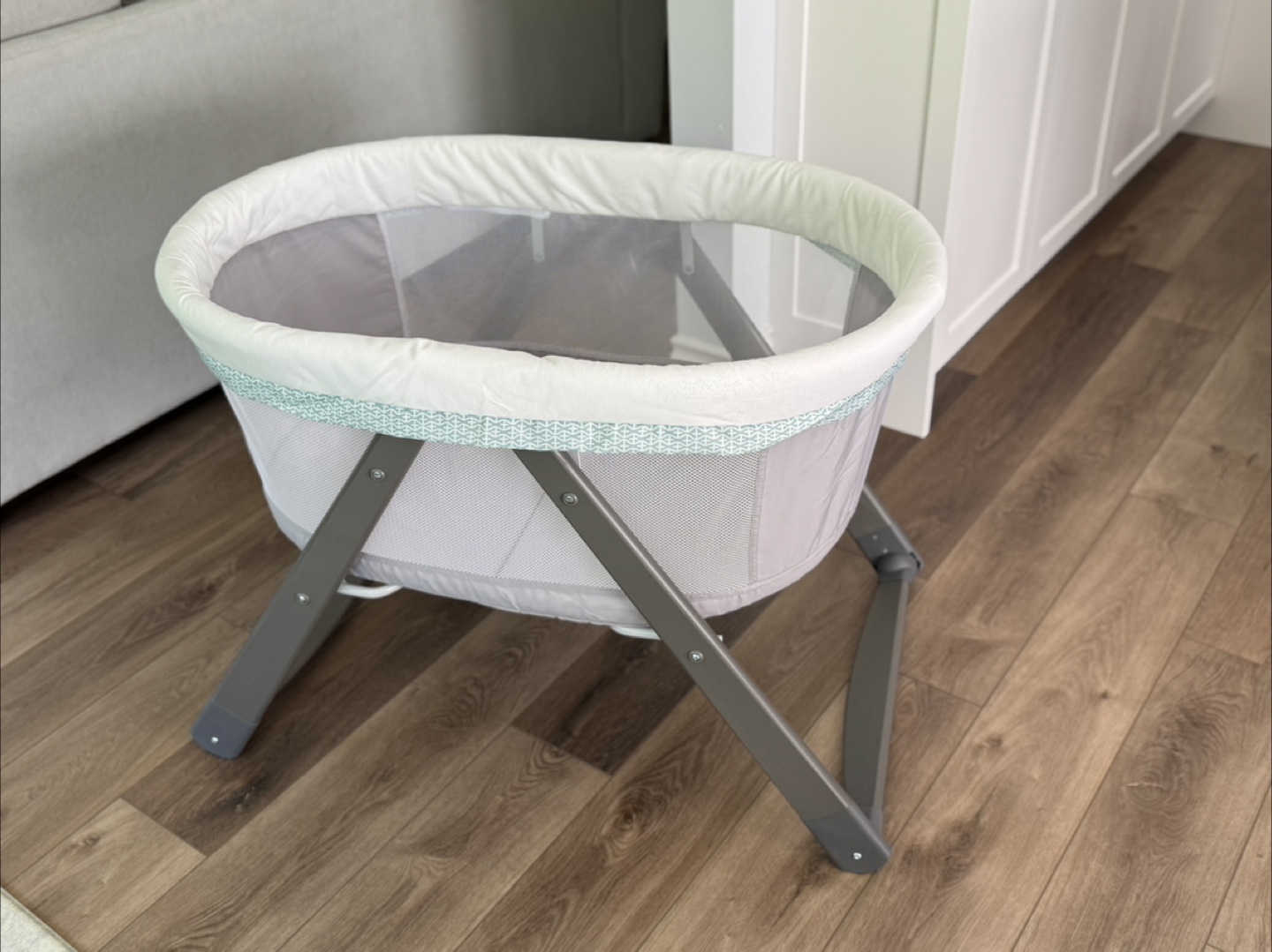 Bassinet - Foldaway Rocking Wood