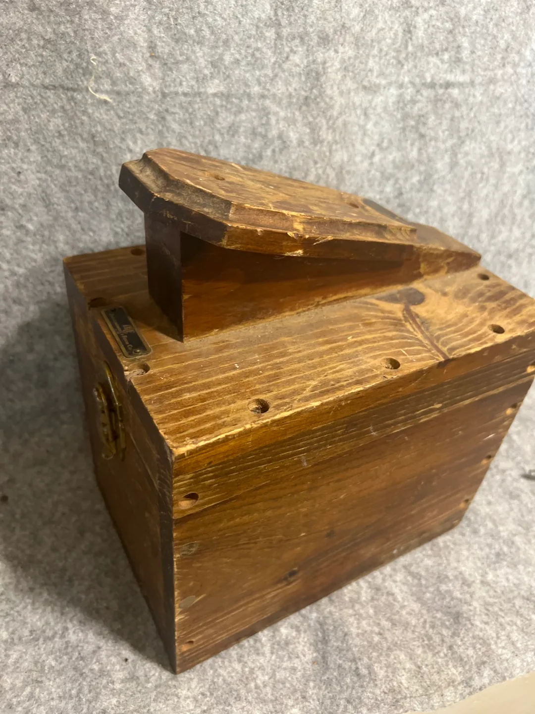 Abercrombie & Fitch Shoe Shine Box with Accessories image indicator(4)