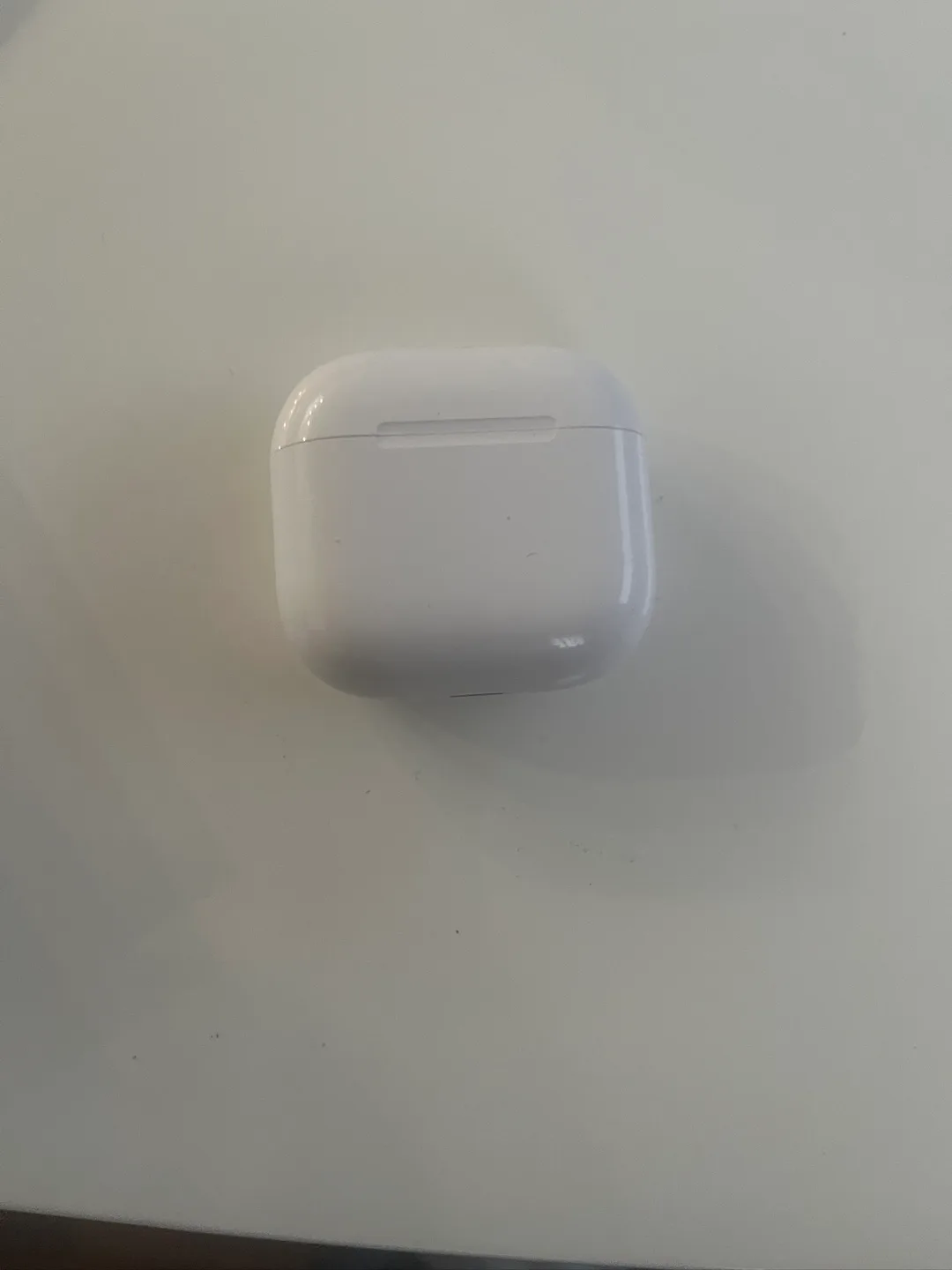 Apple AirPods 4  -  New! image indicator(3)
