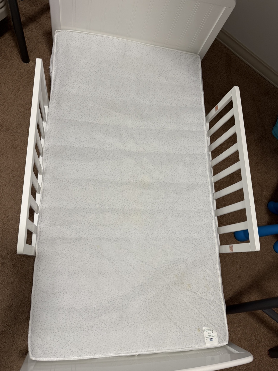 White Baby Crib and Mattress - photo 2