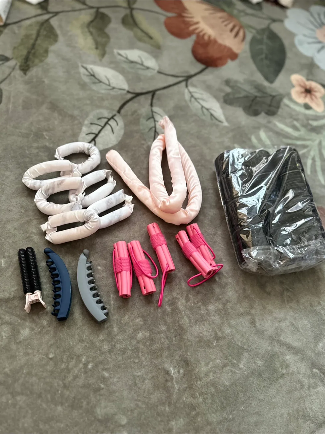 Hair Curlers Set thumbnail