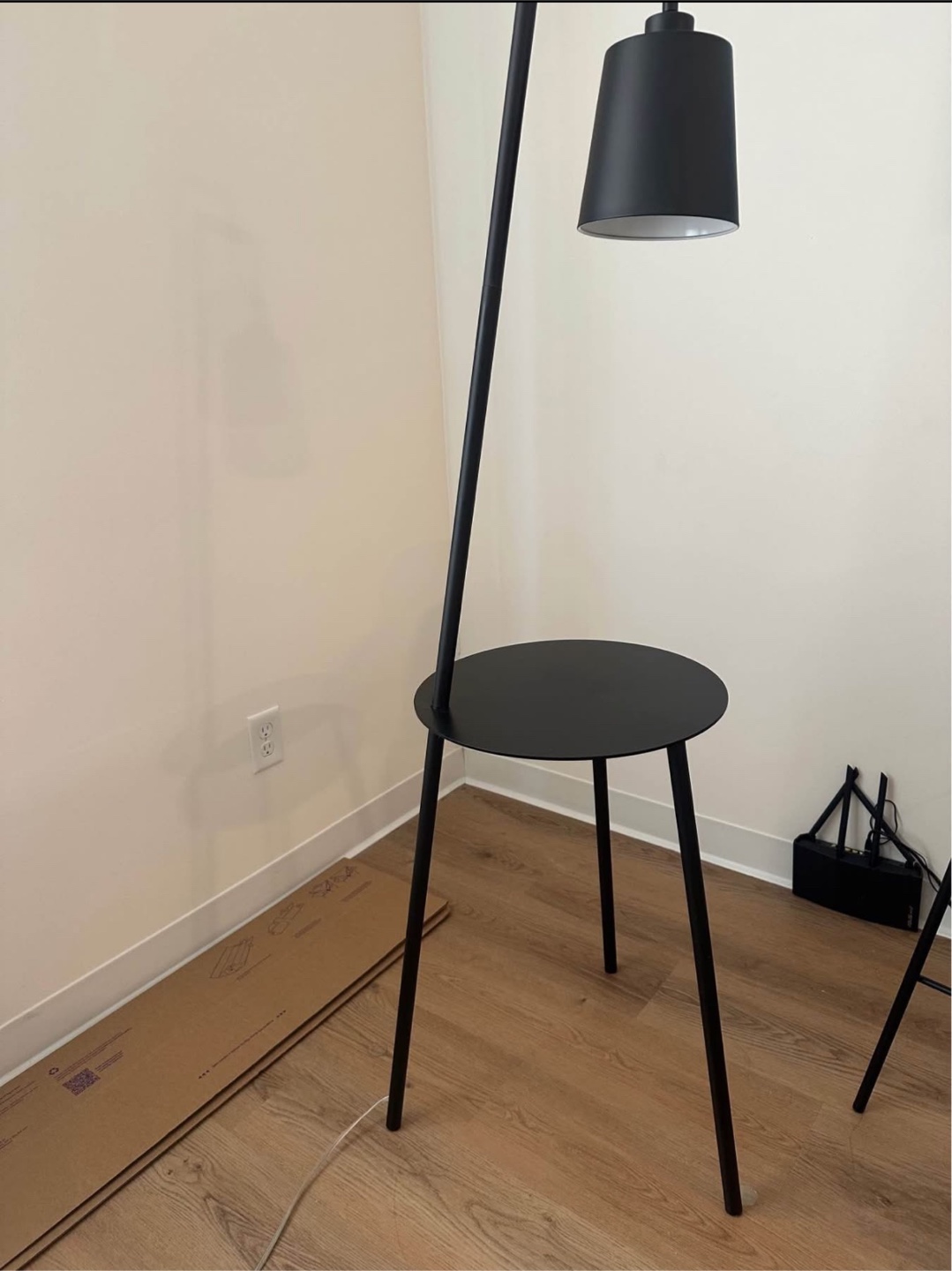Black Floor Lamp with Table