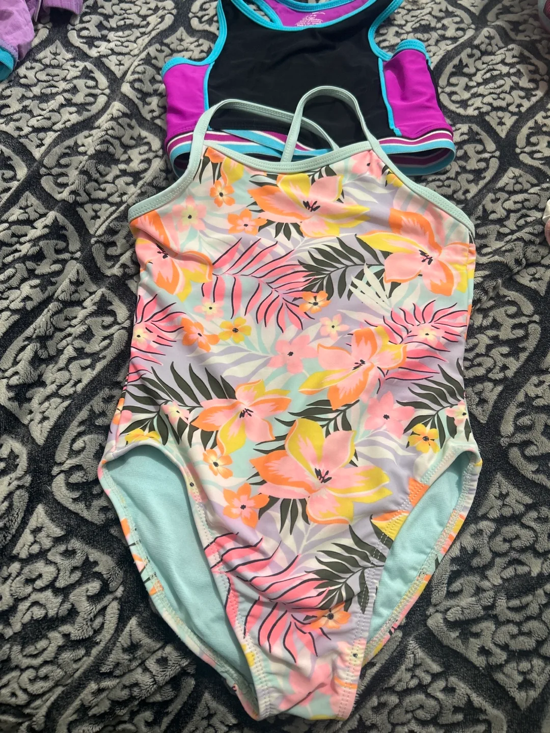 #freecycle Girls' Swimsuits - Floral One-Piece and Black Top thumbnail