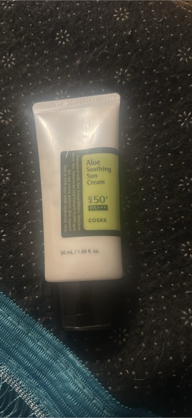 COSRX Aloe Soothing Sun Cream SPF50 - photo 2